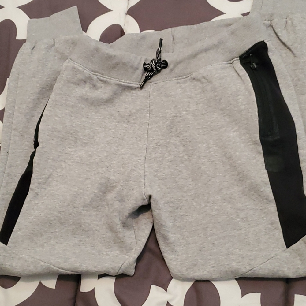 Pants - Picture 3 of 5